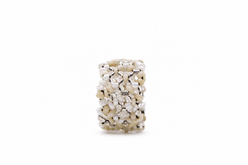 Anello Lumina – Anello in perline lavorate a mano Surya
