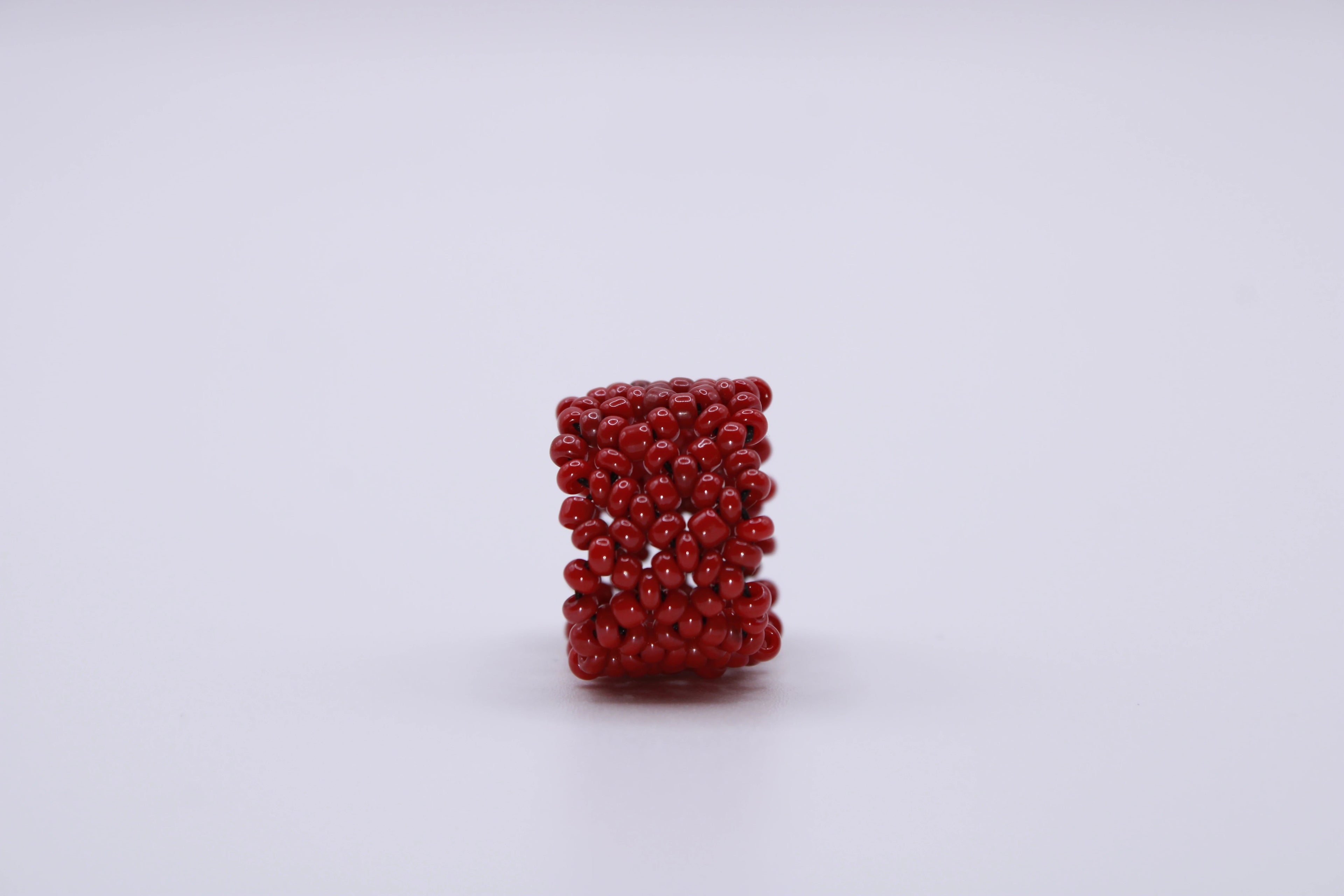 Anello Lumina – Anello in perline lavorate a mano Surya