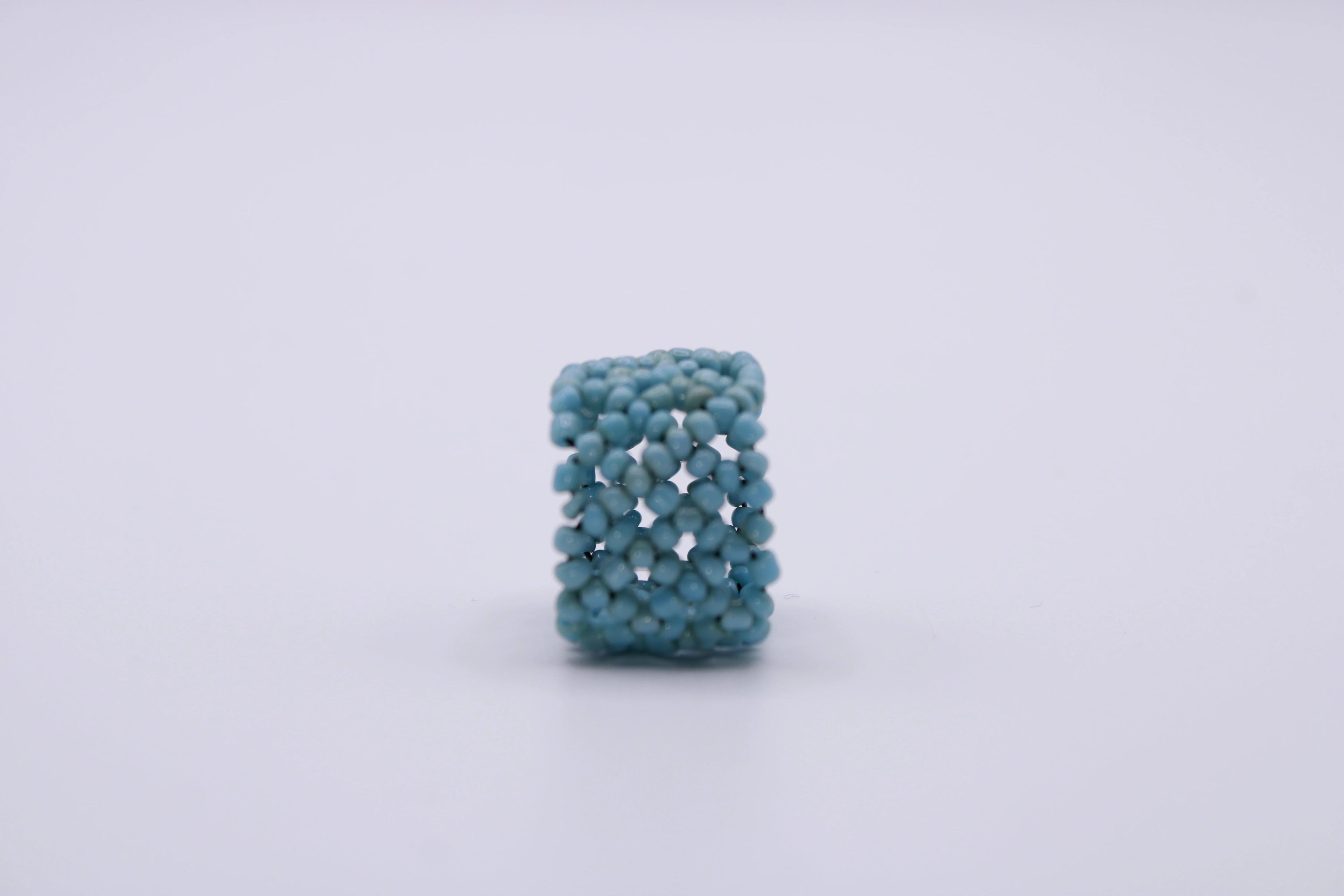 Anello Lumina – Anello in perline lavorate a mano Surya
