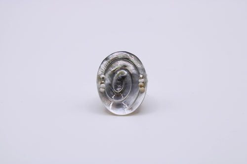 Anello Luce – Anello in madreperla lavorata a mano Surya