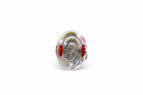 Anello Luce – Anello in madreperla lavorata a mano Surya