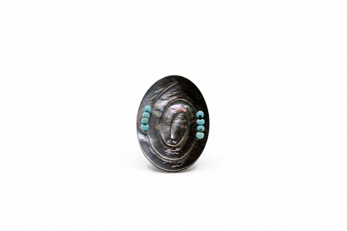 Anello Luce – Anello in madreperla lavorata a mano Surya