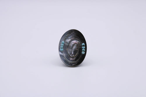 Anello Luce – Anello in madreperla lavorata a mano Surya