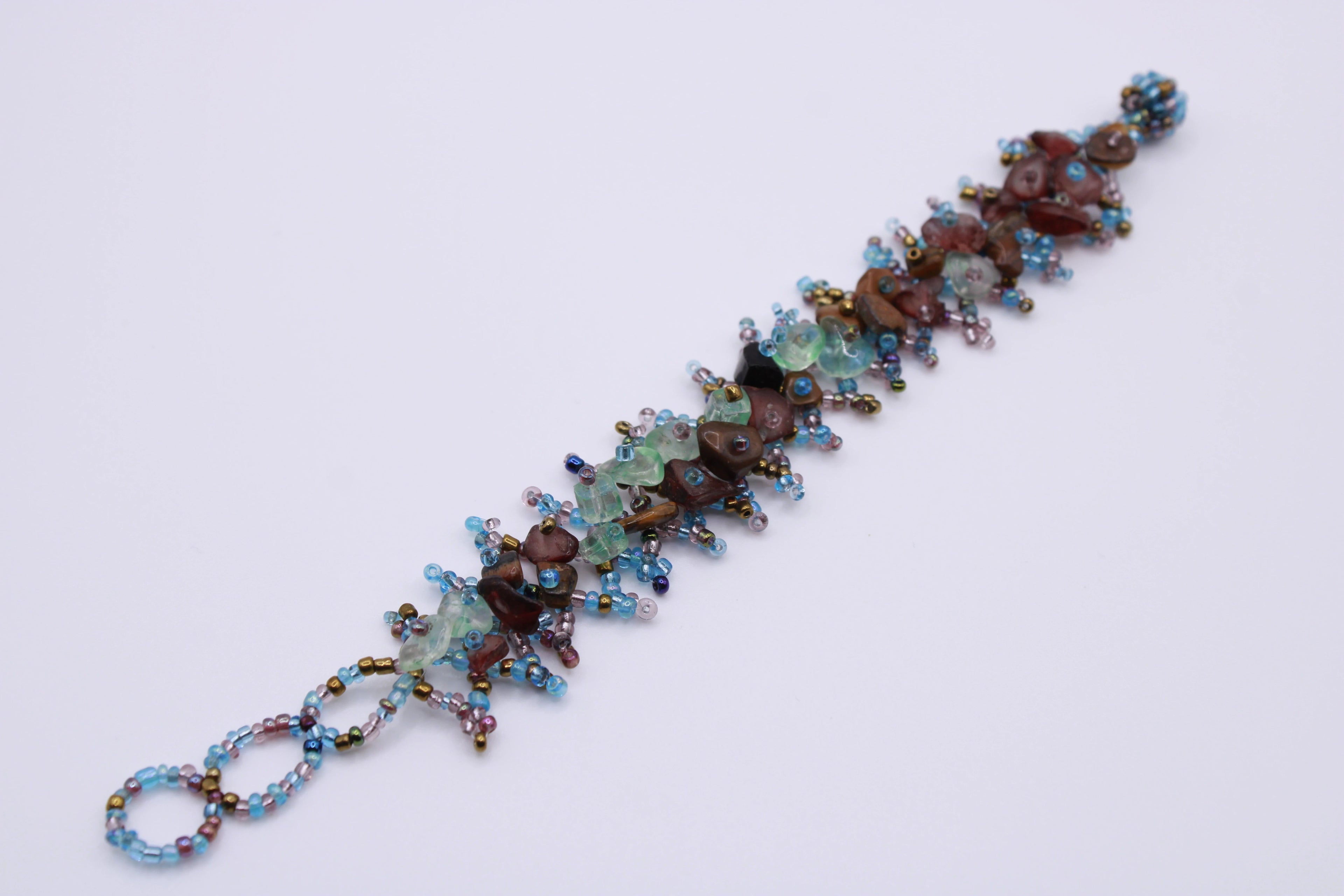 Bracciale Corallo – Bracciale in pietre naturali lavorate a mano Surya