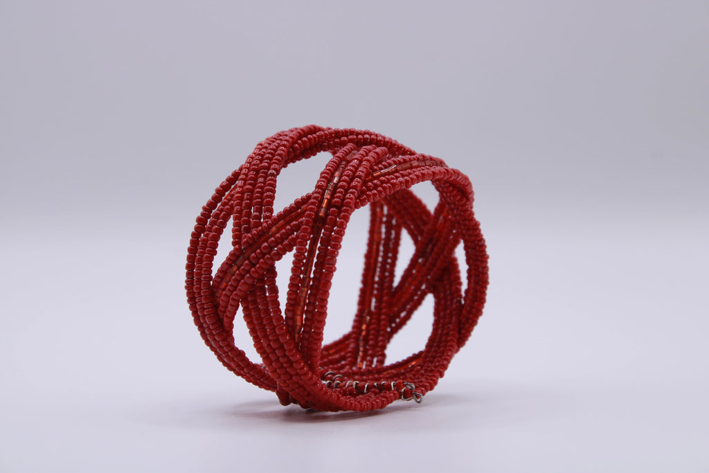 Bracciale Intreccio – Bracciale rigido in perline intrecciate a mano Surya