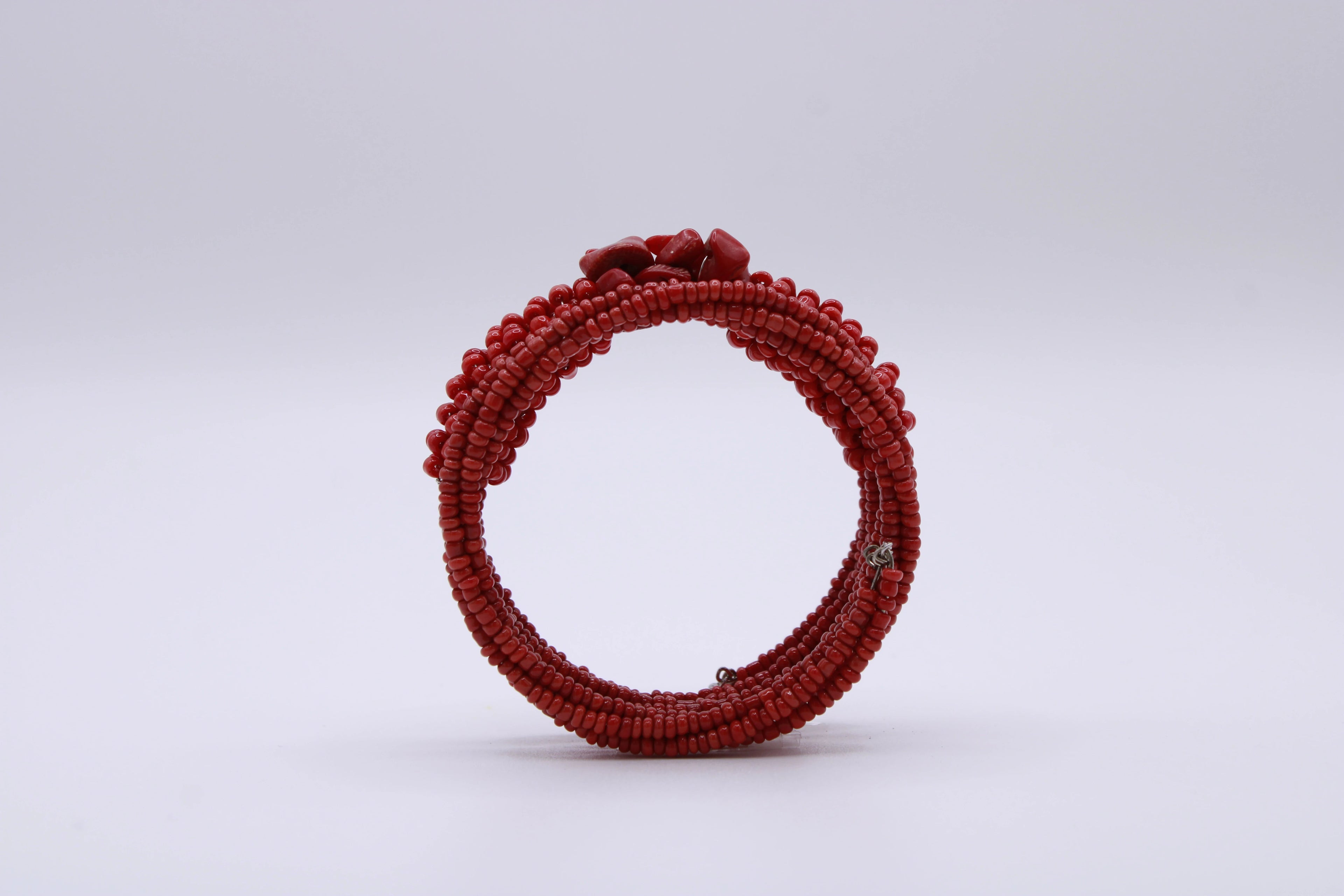 Bracciale Spirale – Bracciale avvolgente in perline lavorate a mano Surya