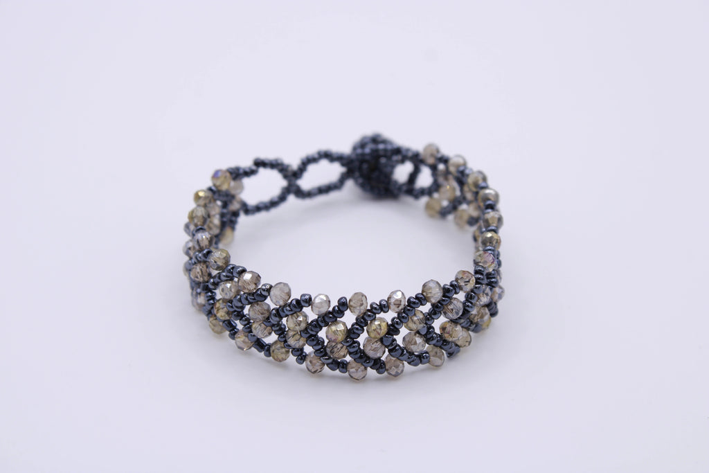 Bracciale Astra – Bracciale con cristalli intrecciati Surya