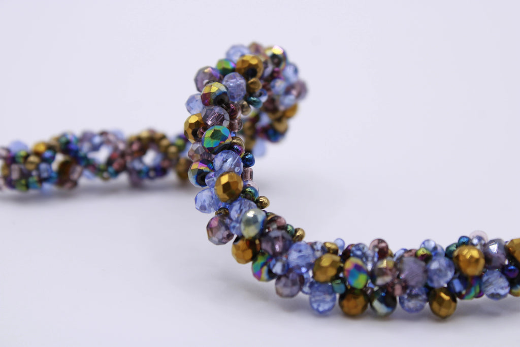 Bracciale Astra – Bracciale con cristalli intrecciati Surya