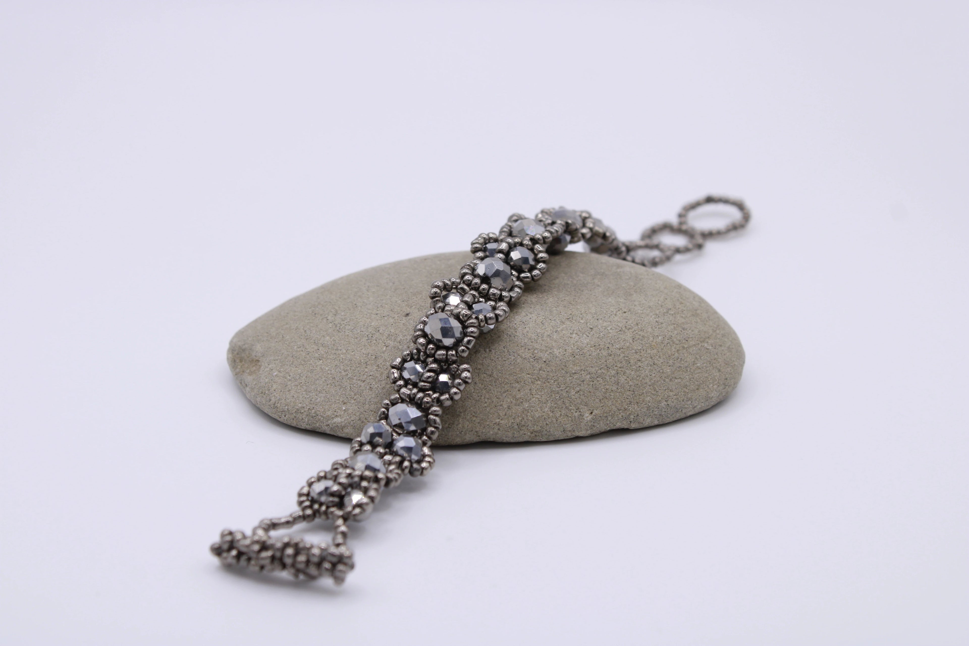 Bracciale Edoardo – Bracciale con cristalli a linea centrale Surya