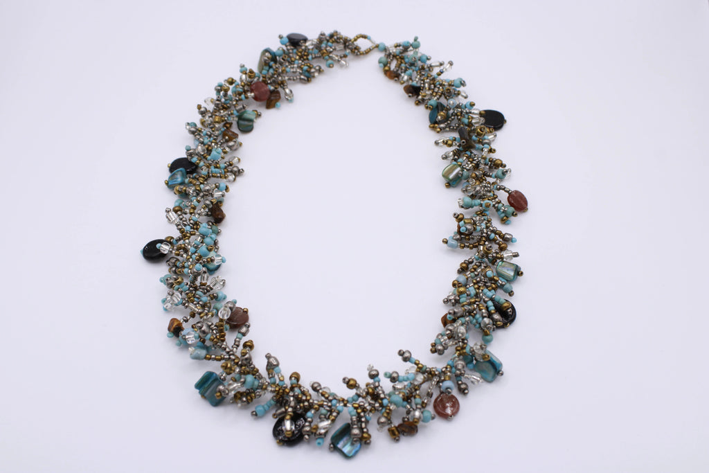 Collana Corallo – Collana in perline e pietre lavorate a mano Surya