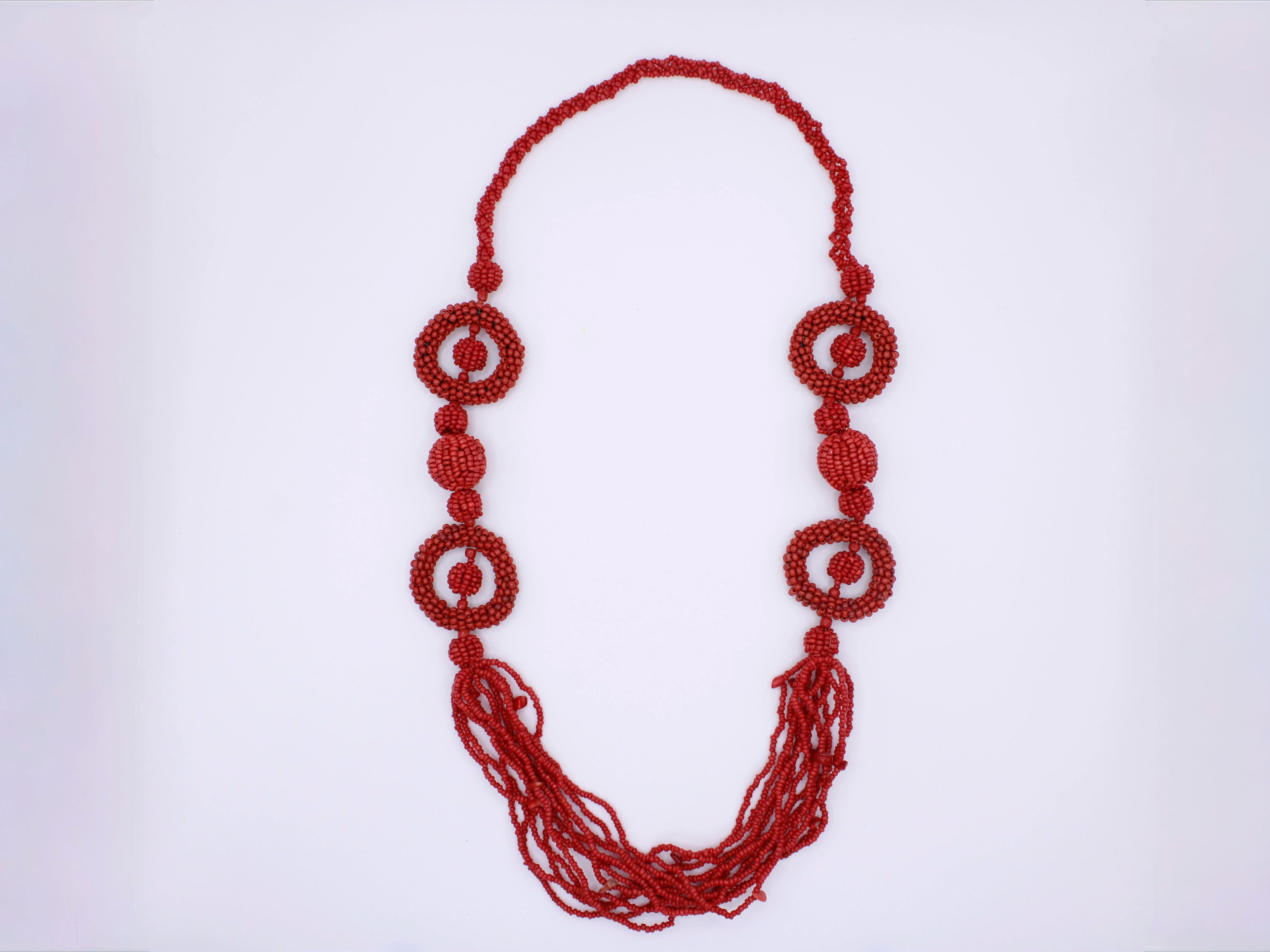 Collana Legame – Collana in perline con elementi intrecciati Surya