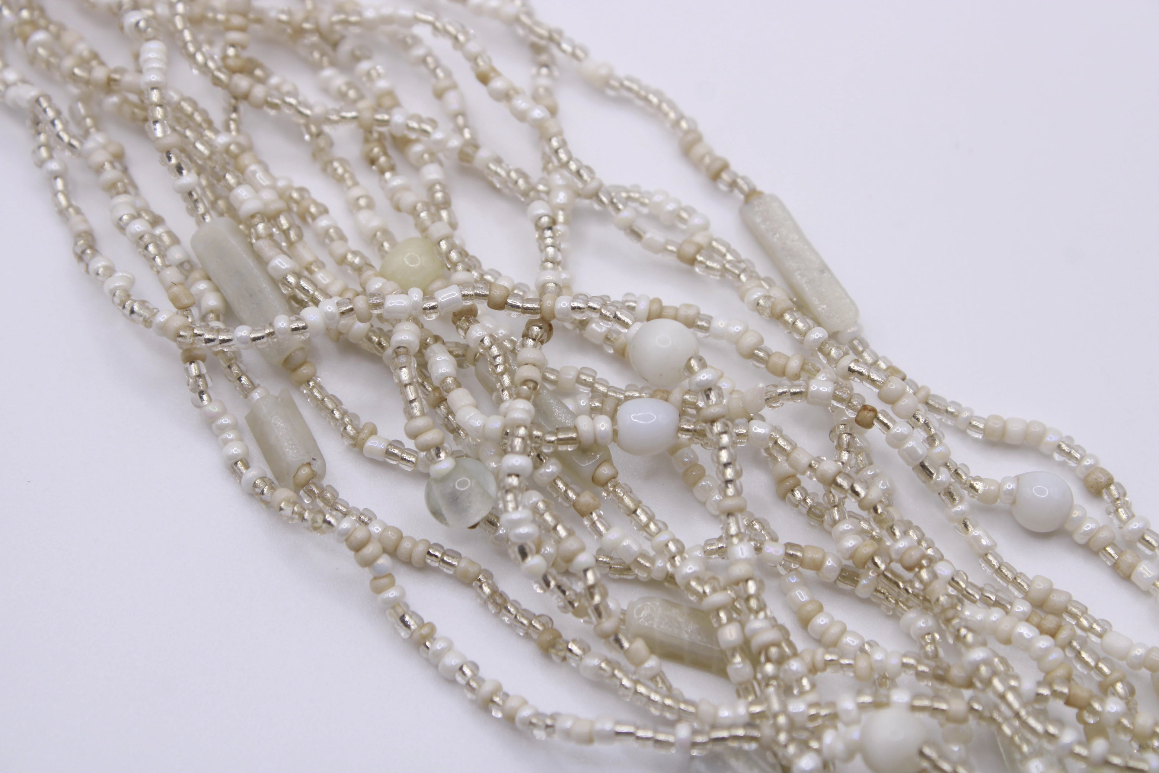 Collana Goccia – Collana multifilo con inserto in legno ebano Surya