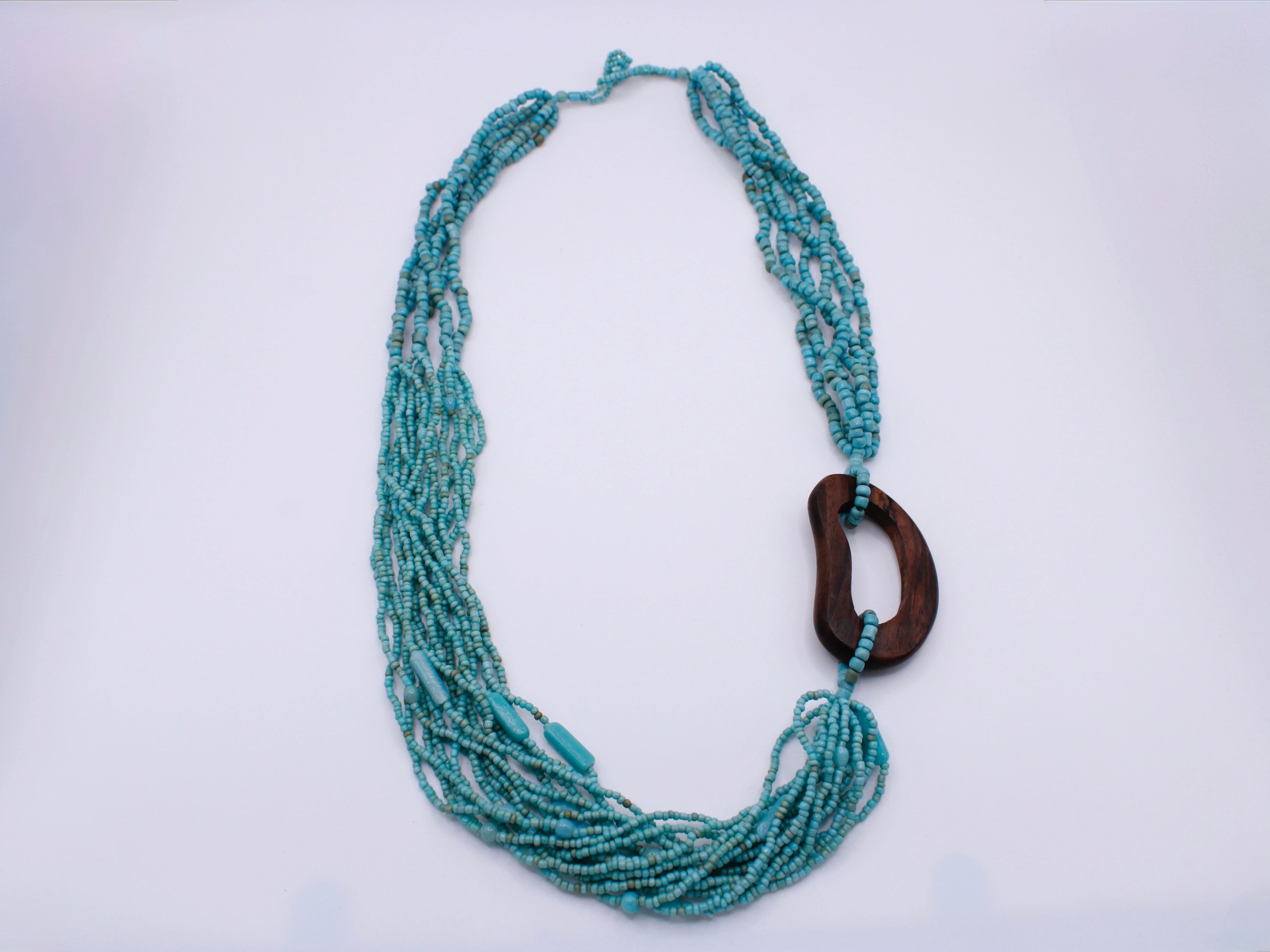Collana Goccia – Collana multifilo con inserto in legno ebano Surya