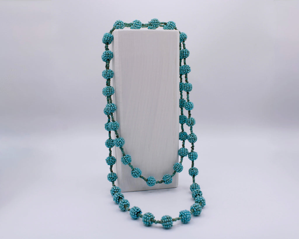 Collana Sfere – Collana lunga in perline con sfere Surya