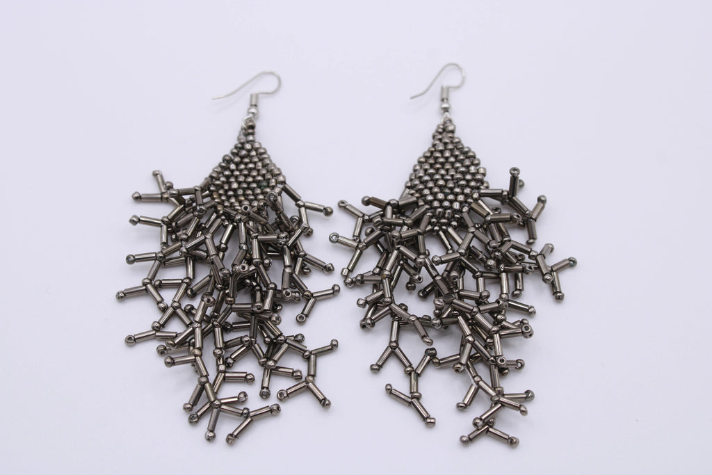 Orecchini Sparkling - Orecchini in perline design dinamico Surya