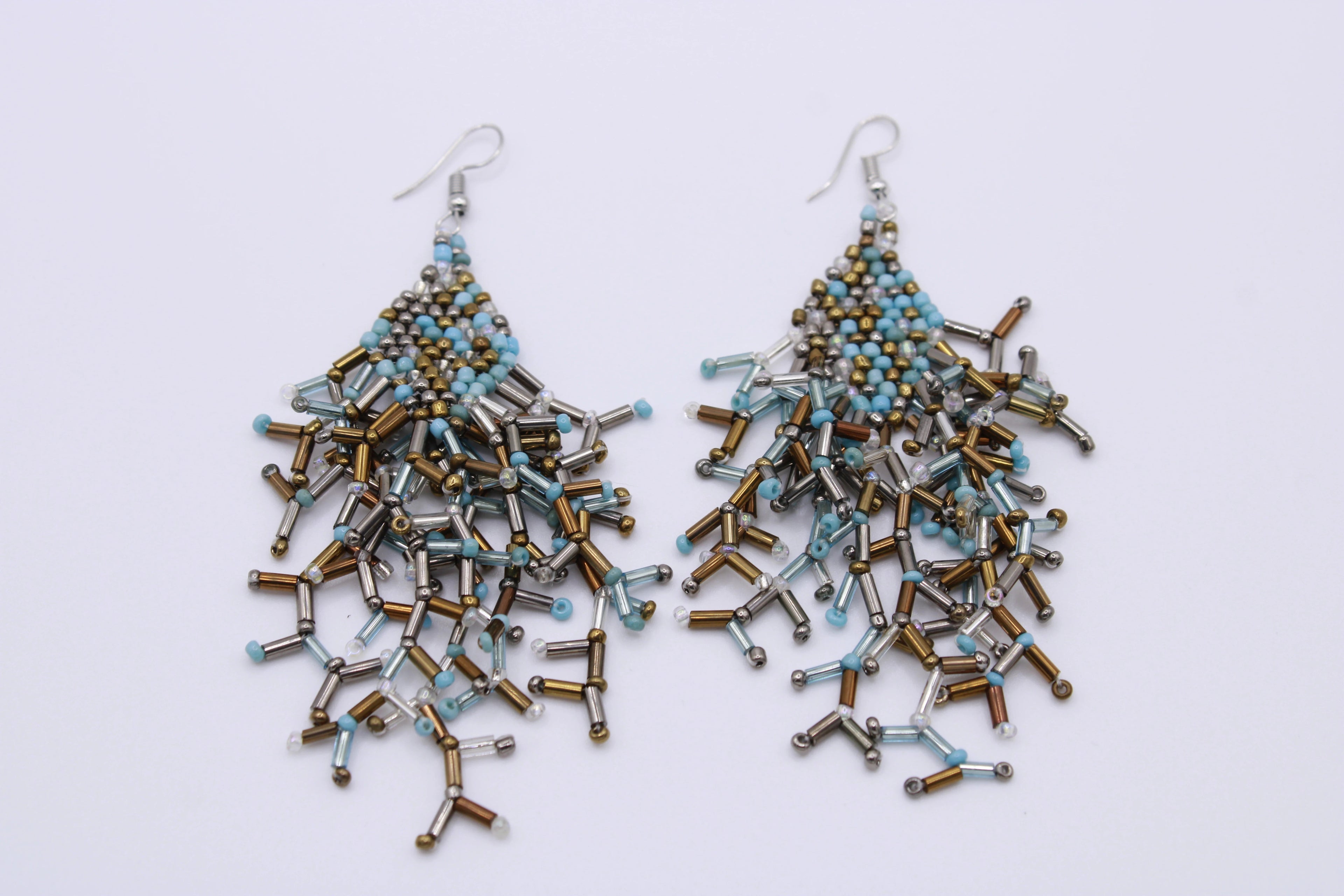 Orecchini Sparkling - Orecchini in perline design dinamico Surya